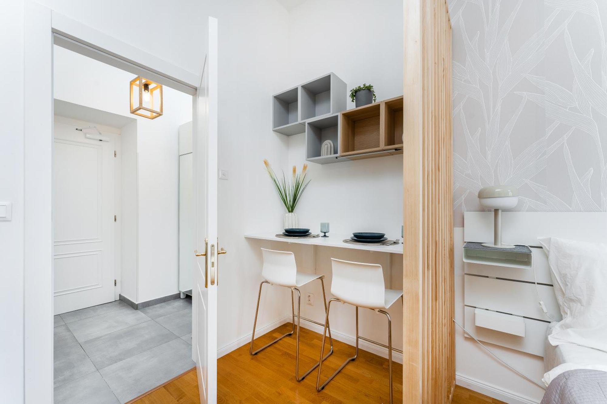 Anytime Holiday- Muzeum Apartments Praha Bagian luar foto
